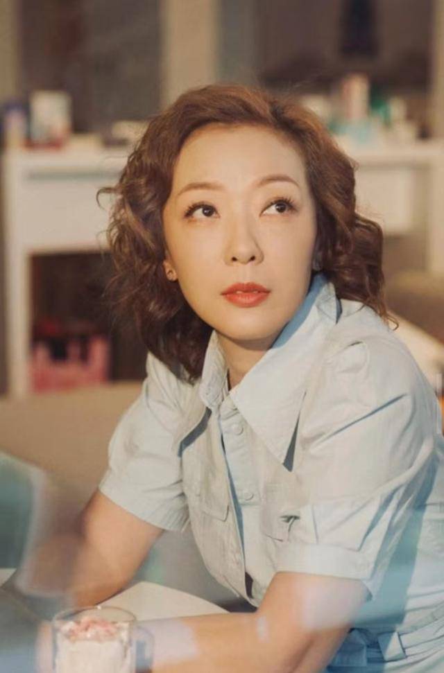 置业前TVB女星卖力宣传泰国楼房55岁仍单身曾因戏生情做小三