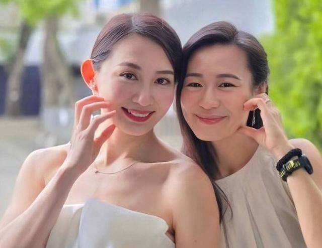 恭喜！香港知名靓模低调结婚四年前宣布怀孕生子曾险些瘫痪