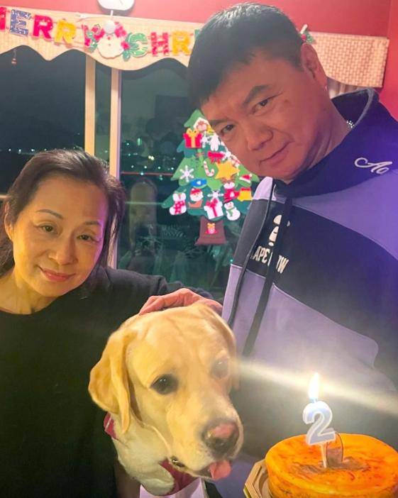 TVB老戏骨痛失爱妻湖南卫视送两人日记令其在灵堂崩溃痛哭